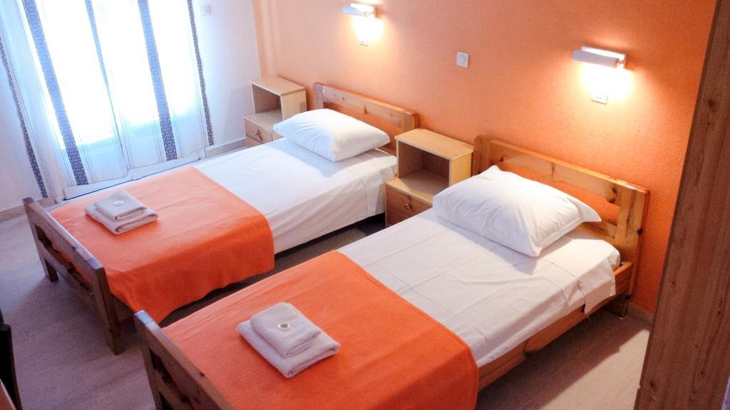 Monolithos Hotel Екстериор снимка